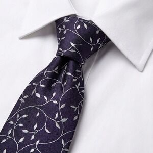 Ryan Seacrest‎ Tie Distinction Purple Silver Vine Pattern Silk Necktie New